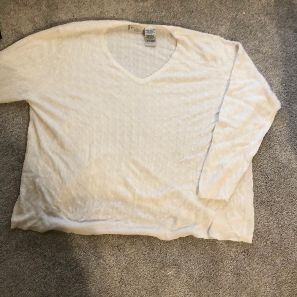 Preloved white sweater